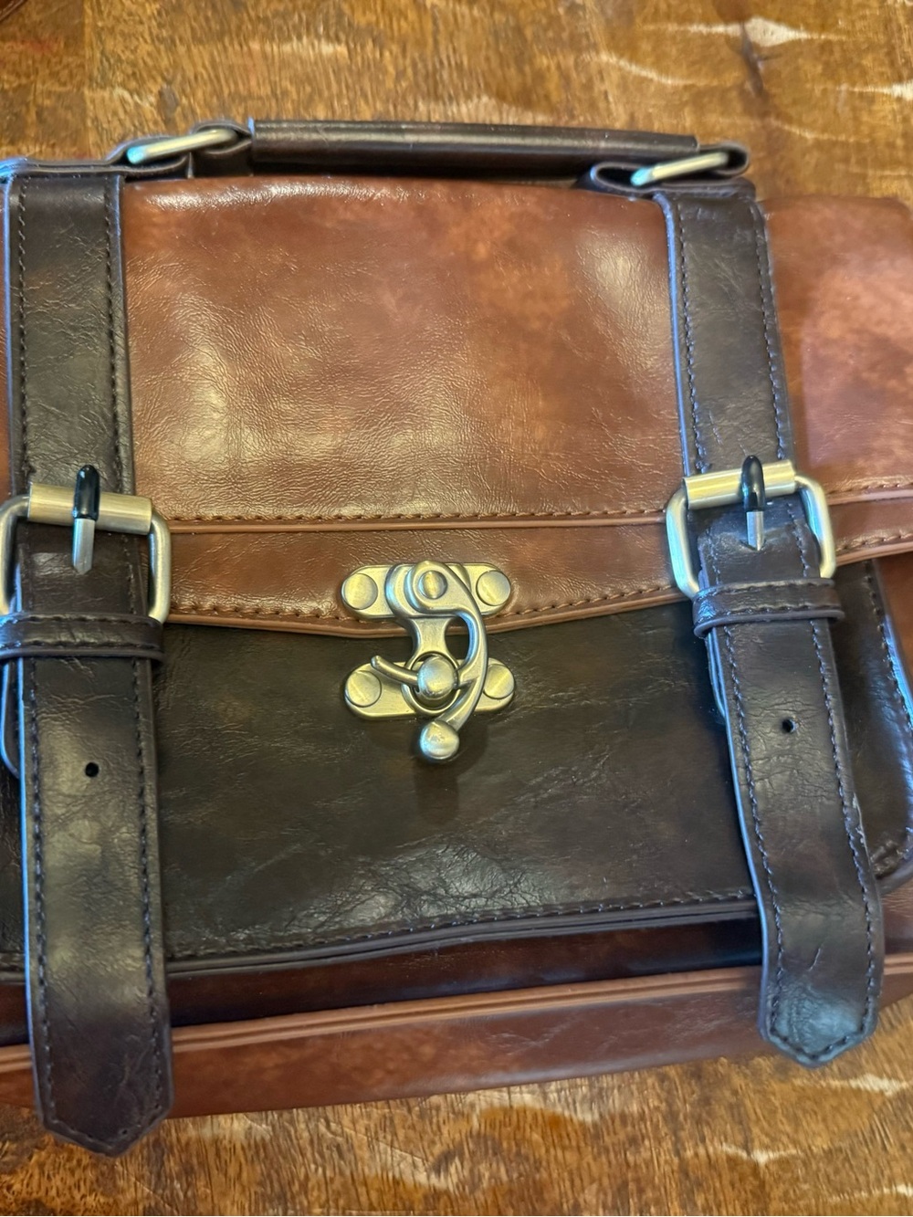 Leather Two-Tone Brown Crossbody Messenger Bag - Picture 3 of 9